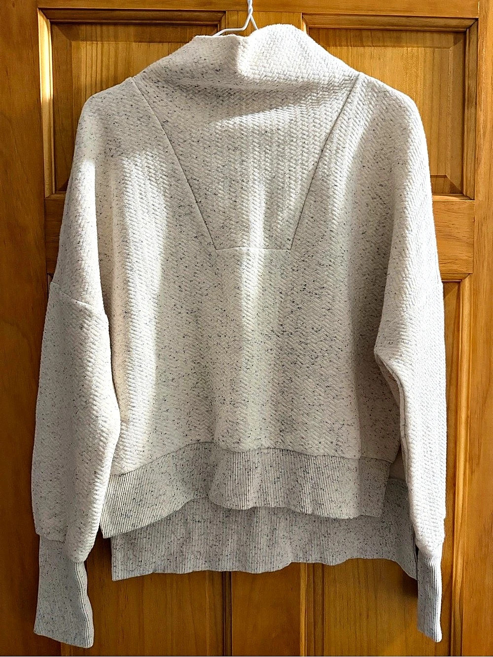 Calia Textured Knit Sweater in White Size XS